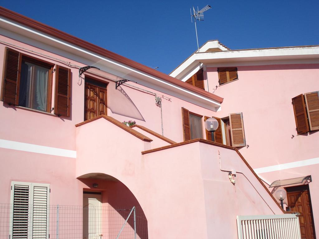 L'Aurora Viola Bed and Breakfast Carbonia Εξωτερικό φωτογραφία