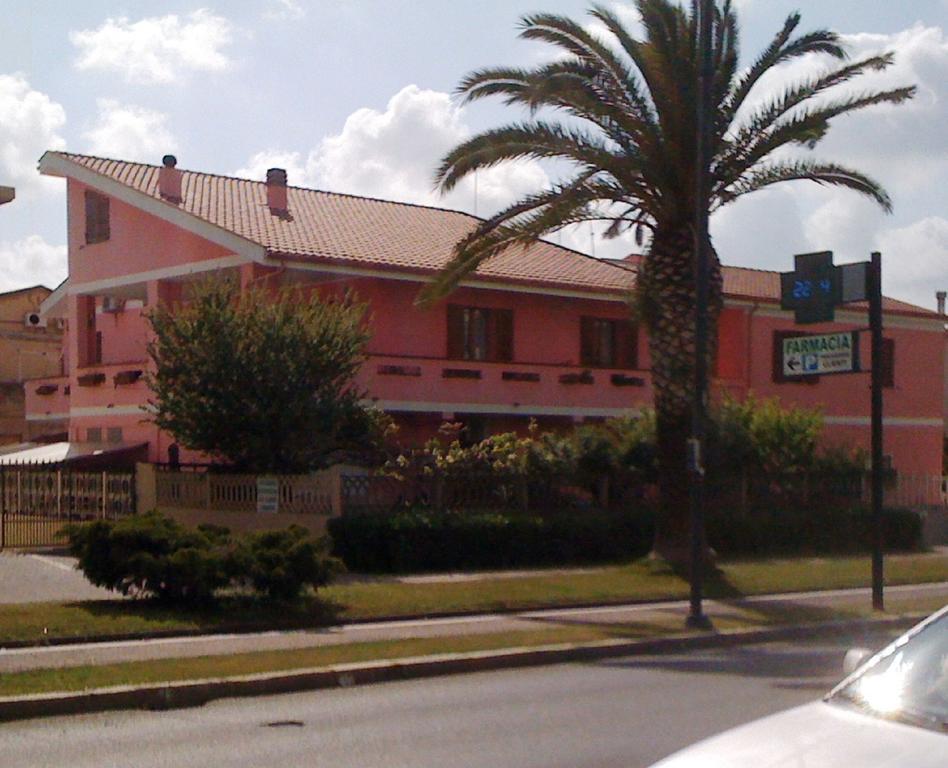 L'Aurora Viola Bed and Breakfast Carbonia Εξωτερικό φωτογραφία