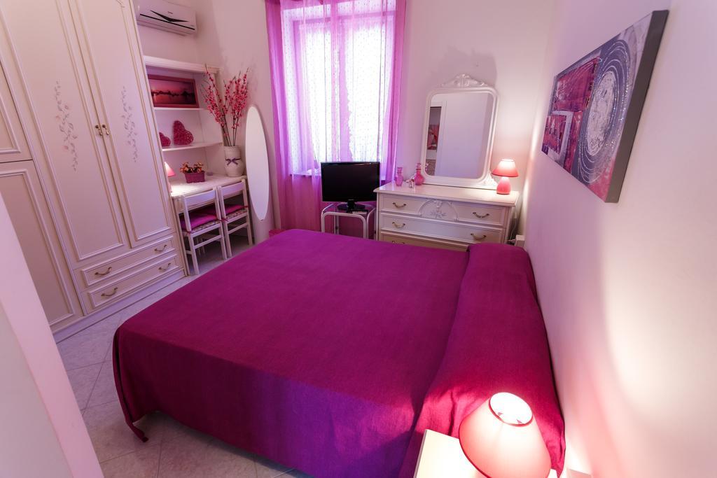 L'Aurora Viola Bed and Breakfast Carbonia Εξωτερικό φωτογραφία
