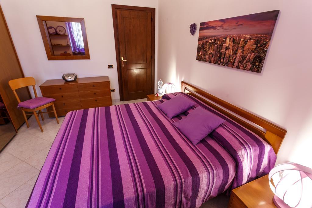 L'Aurora Viola Bed and Breakfast Carbonia Εξωτερικό φωτογραφία