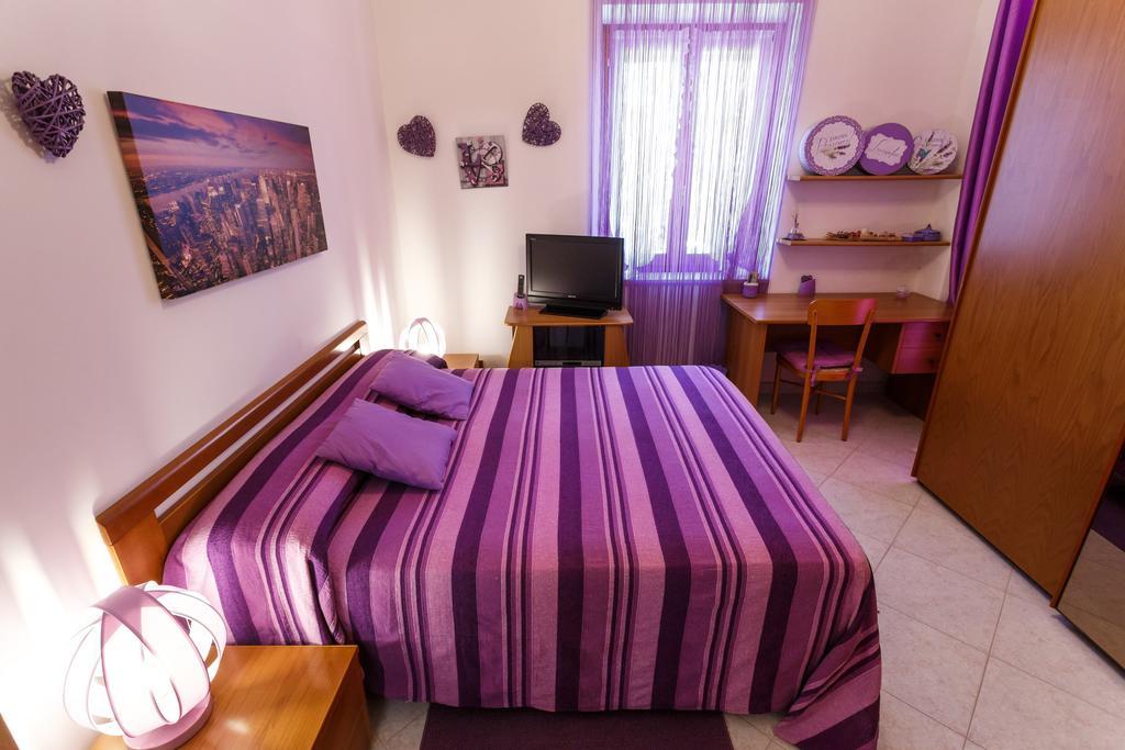 L'Aurora Viola Bed and Breakfast Carbonia Εξωτερικό φωτογραφία