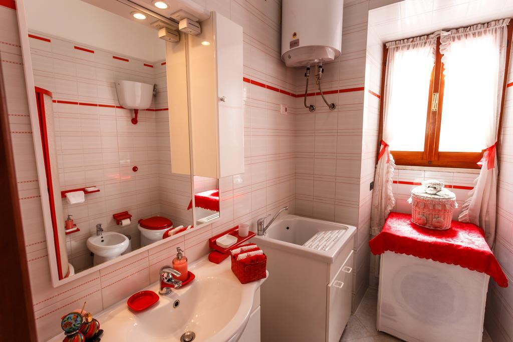 L'Aurora Viola Bed and Breakfast Carbonia Εξωτερικό φωτογραφία