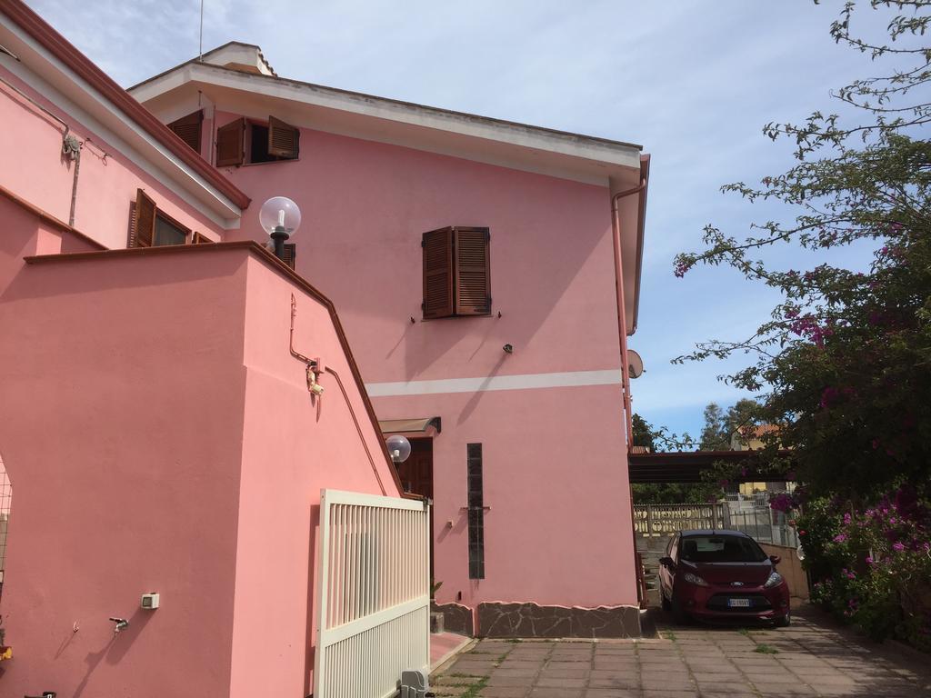 L'Aurora Viola Bed and Breakfast Carbonia Εξωτερικό φωτογραφία